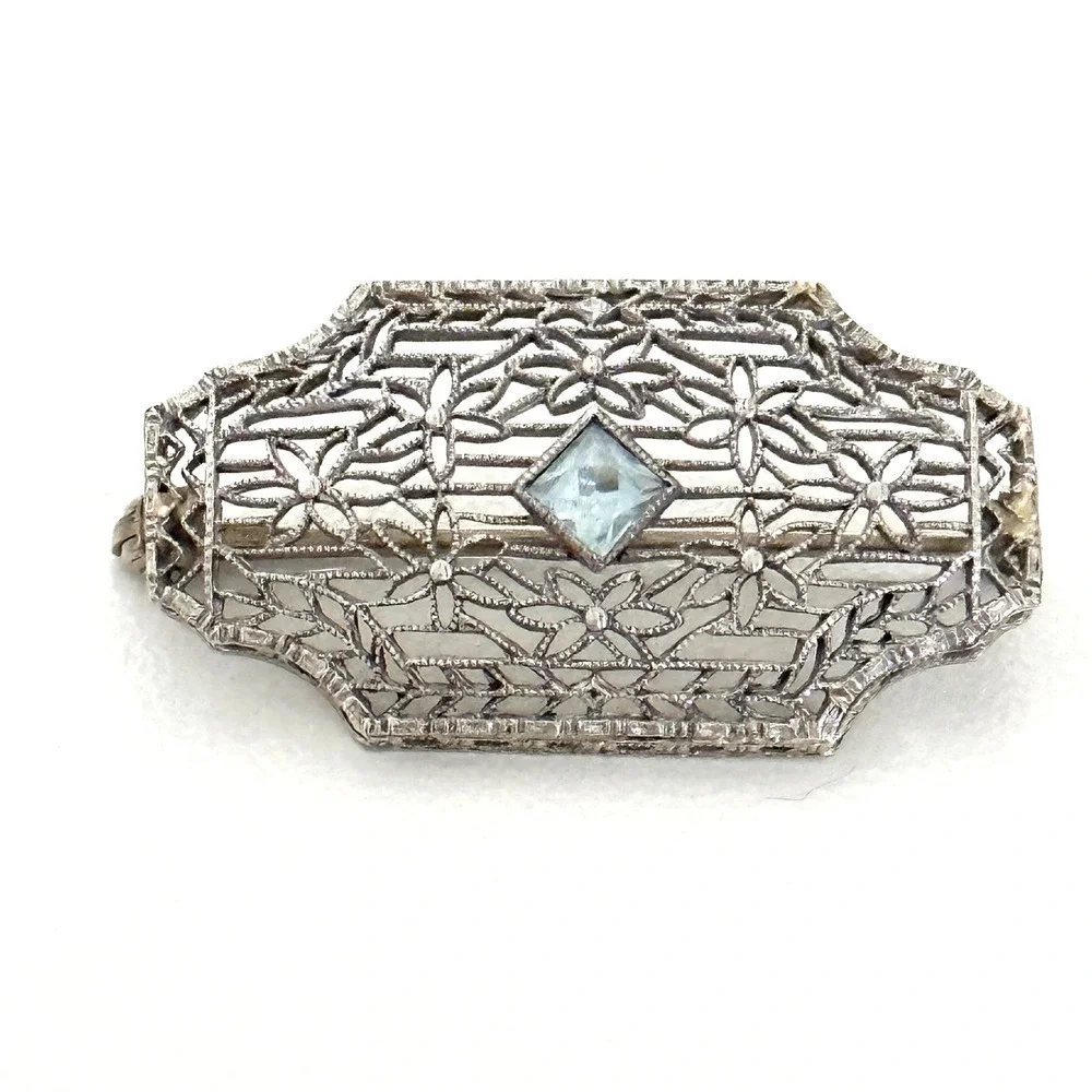 Antique 14K Solid White Gold Aquamarine Intricate Floral Detail Bar Brooch Pin